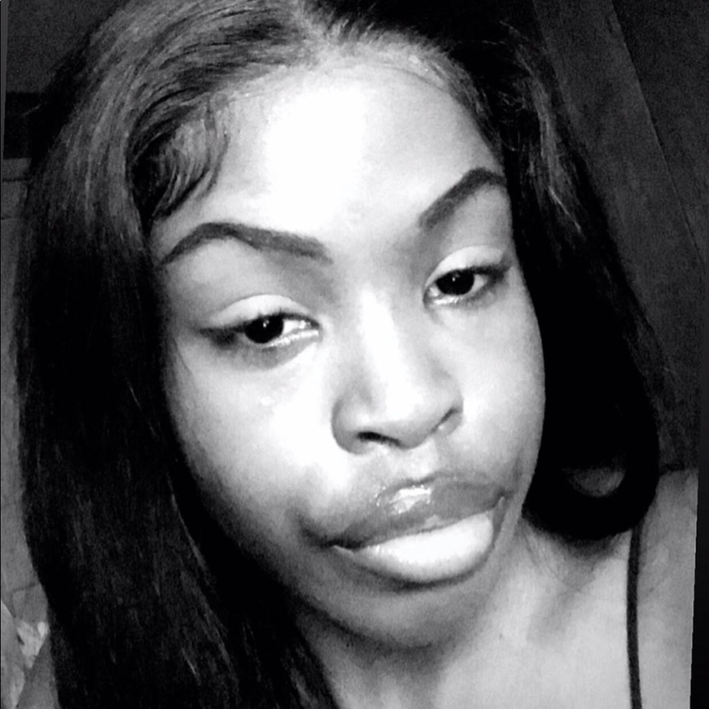 Meet your Posher, Tyhera